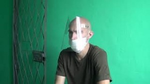 
 Обвиняемый в применении насилия в отношении сотрудников милиции рассказал, почему он так сделал 
 