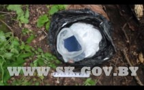 
 Изобличена межрегиональная группа торговцев психотропами - изъятие из тайника
 