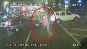 
 Установлена причастность подростка к нападению на водителя МАЗ в ходе массовых беспорядков 
 