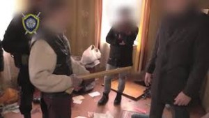 
 Проверка показаний одного из обвиняемых в убийстве в Осиповичах 
 